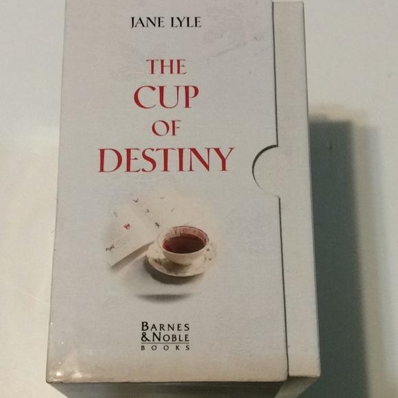 The Cup of Destiny Jane Lyle NIB Fortune Tellers Cup & Saucer with Book - Picture 4 of 6